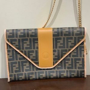 Vintage Fendi Crossbody Clutch with removable chain
